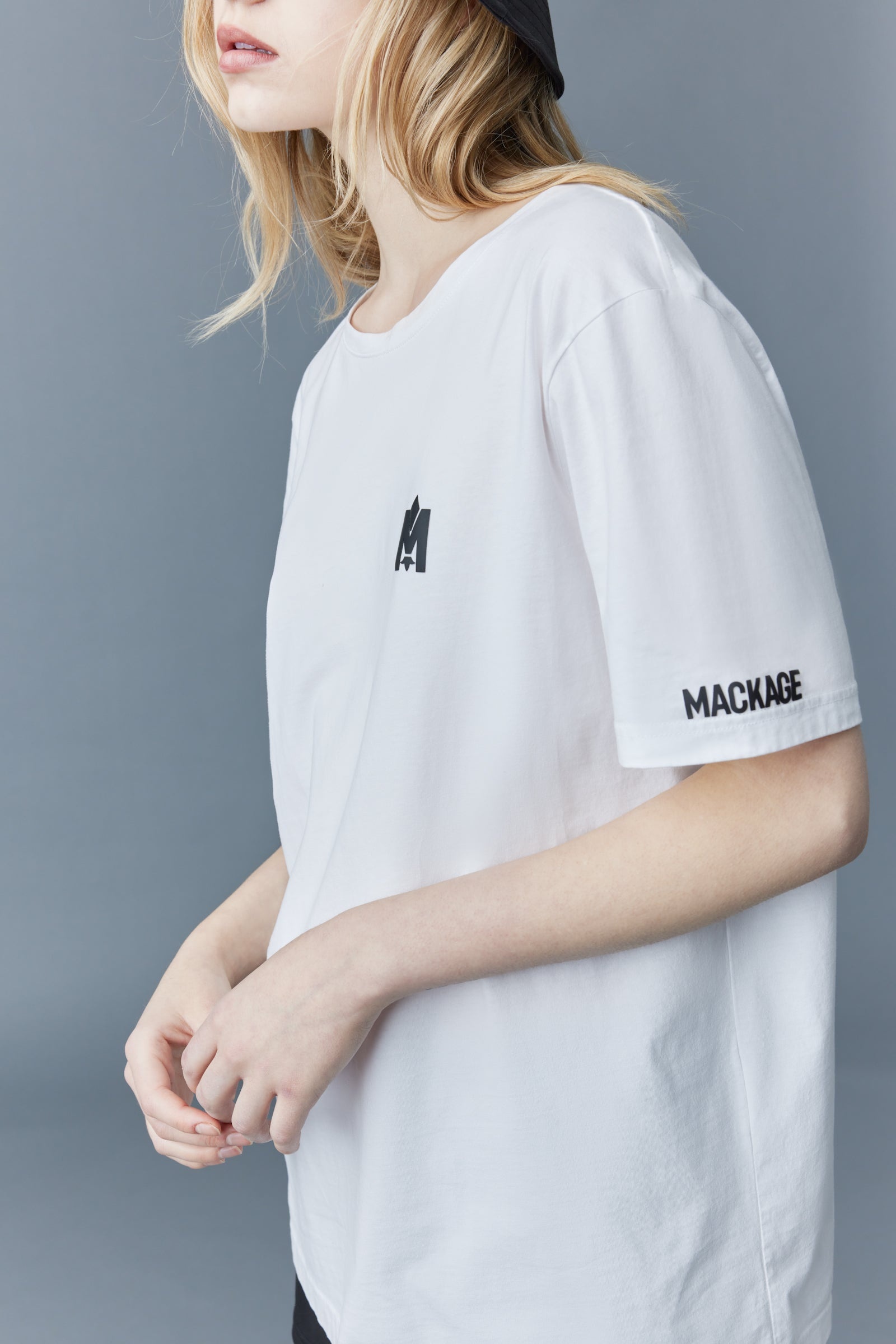 ACE Fitted T-shirt with silicone logo - 6
