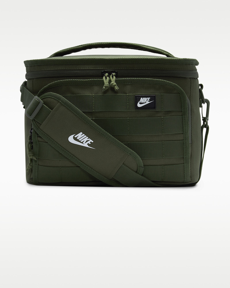 Nike Sportswear Plus Lunch Bag (9L) 1
