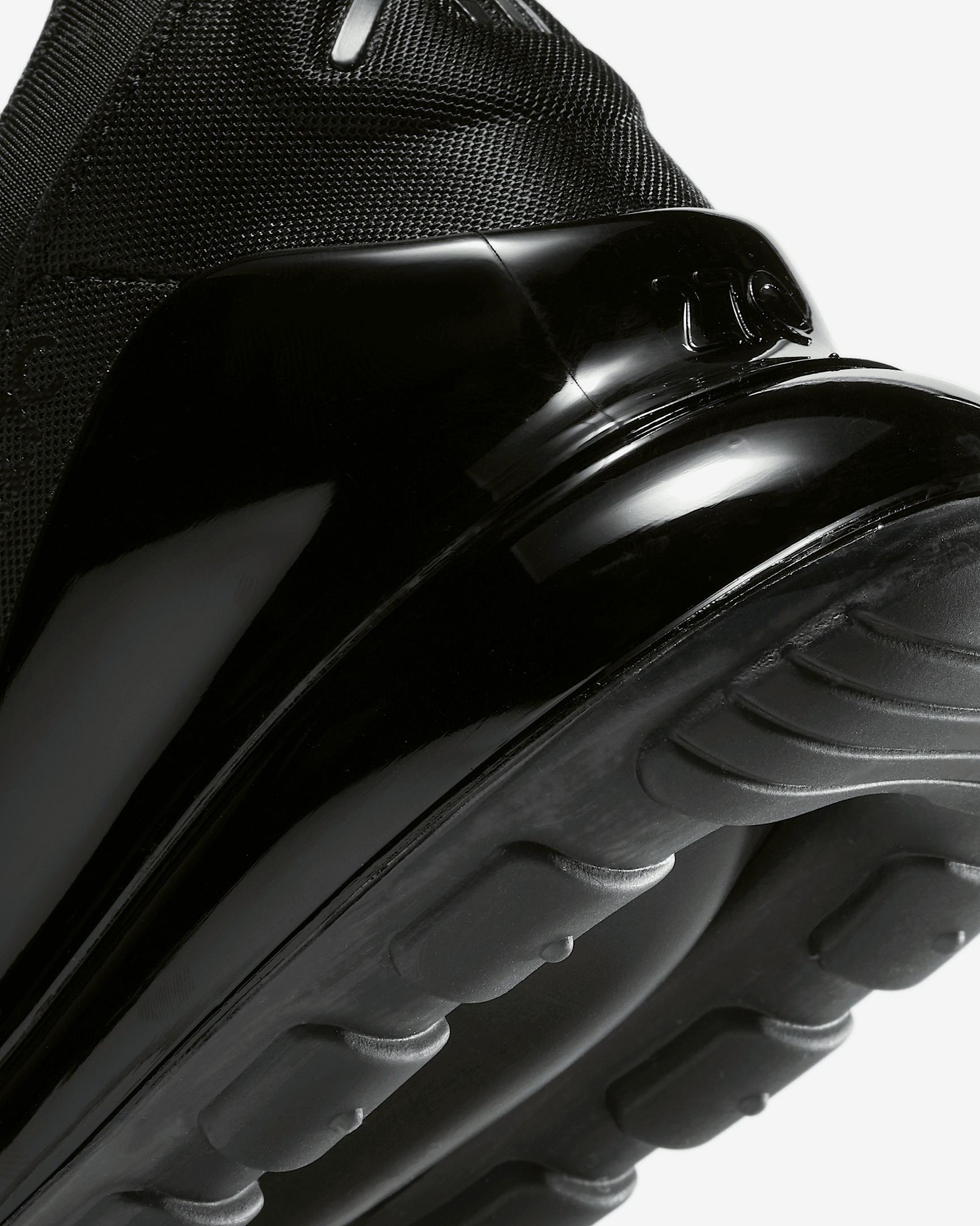 Nike Air Max 270 Men's Shoes - 8
