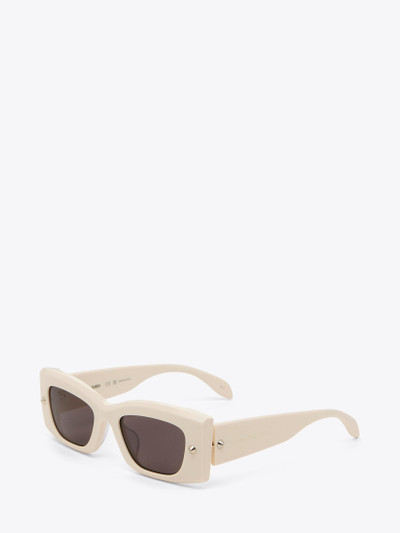 Alexander McQueen Spike Studs Rectangular Sunglasses in Ivory/smoke outlook