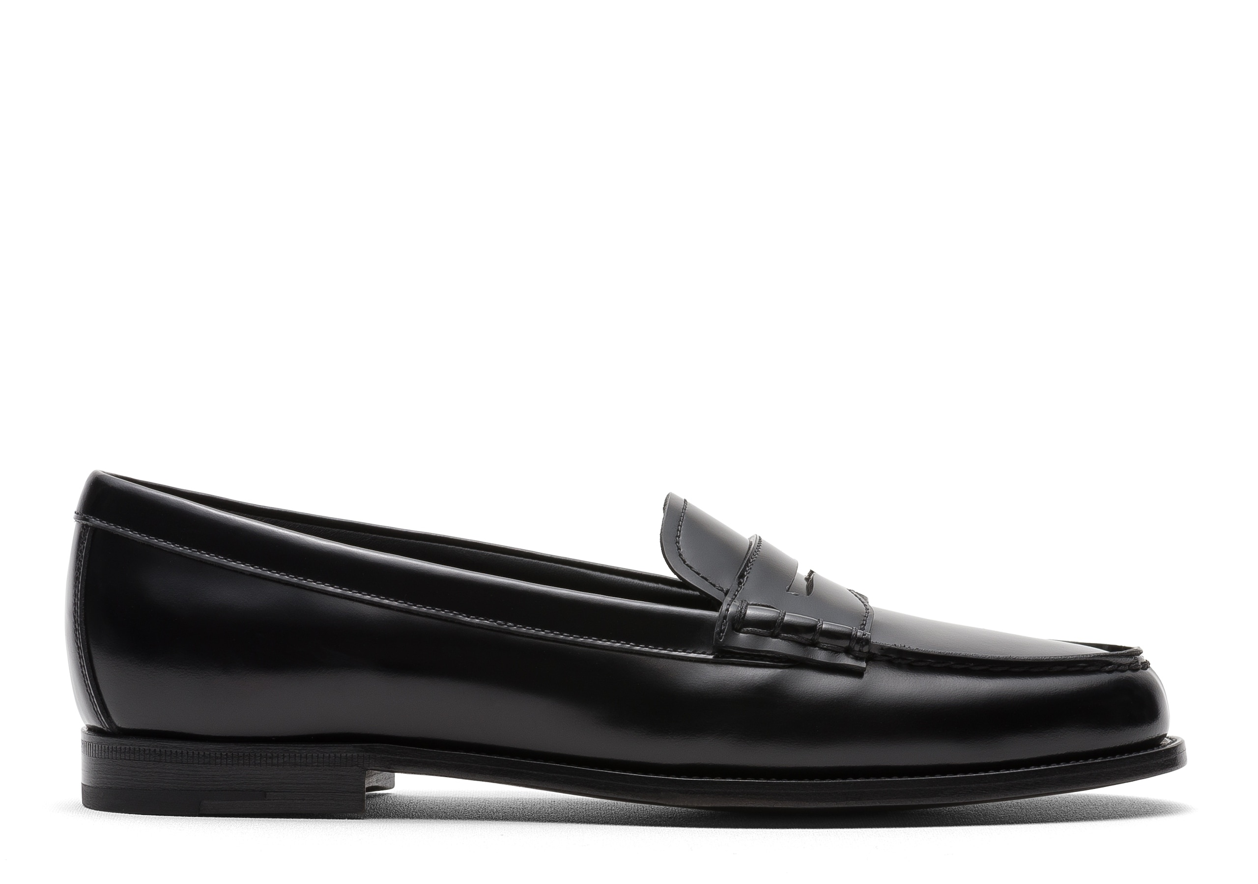 Kara 2
Fumé Brushed Calfskin Loafer Black - 1