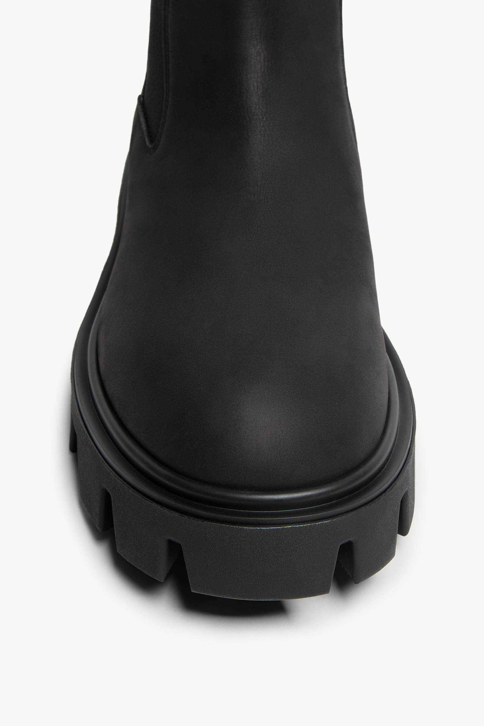 Peak City Nubuck Chelsea Boots - 3