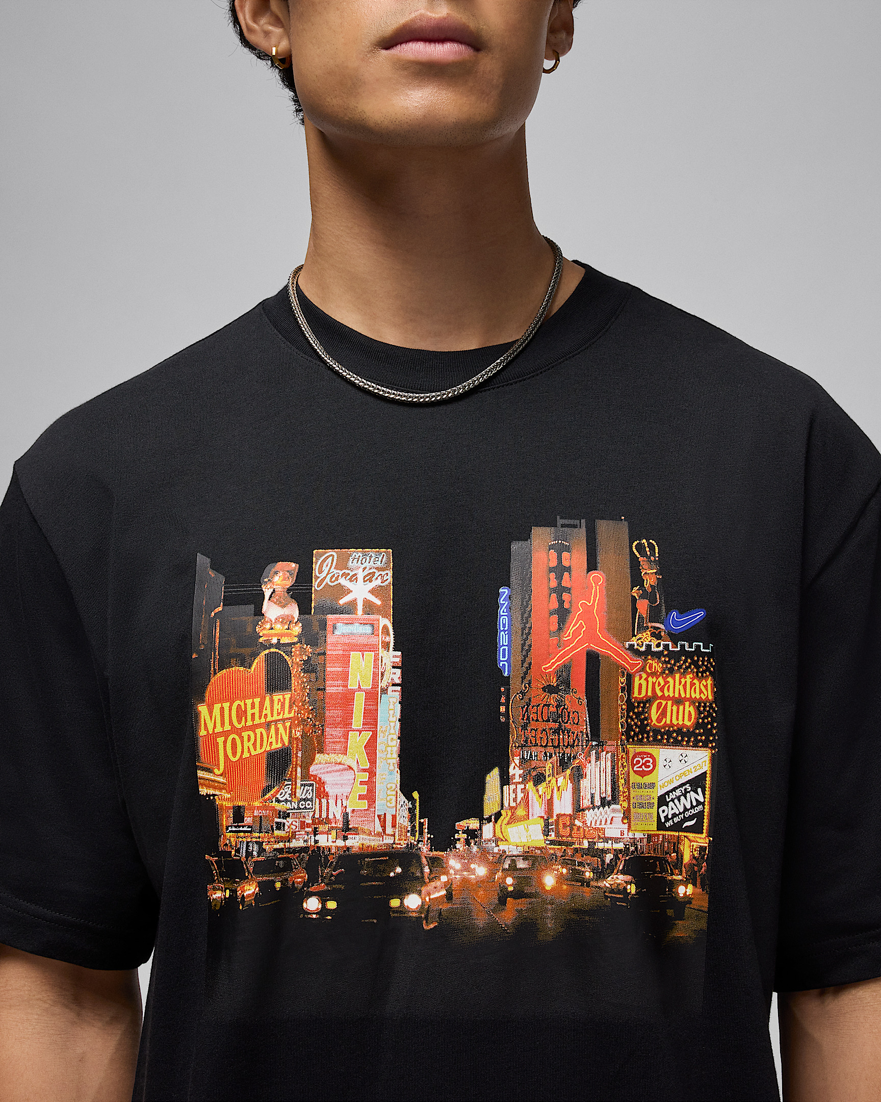 Jordan Men's T-Shirt - 4