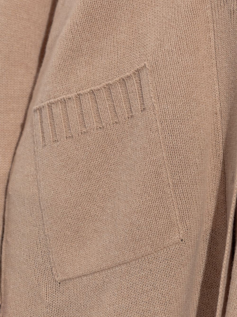 V-neck pocket cardigan 5