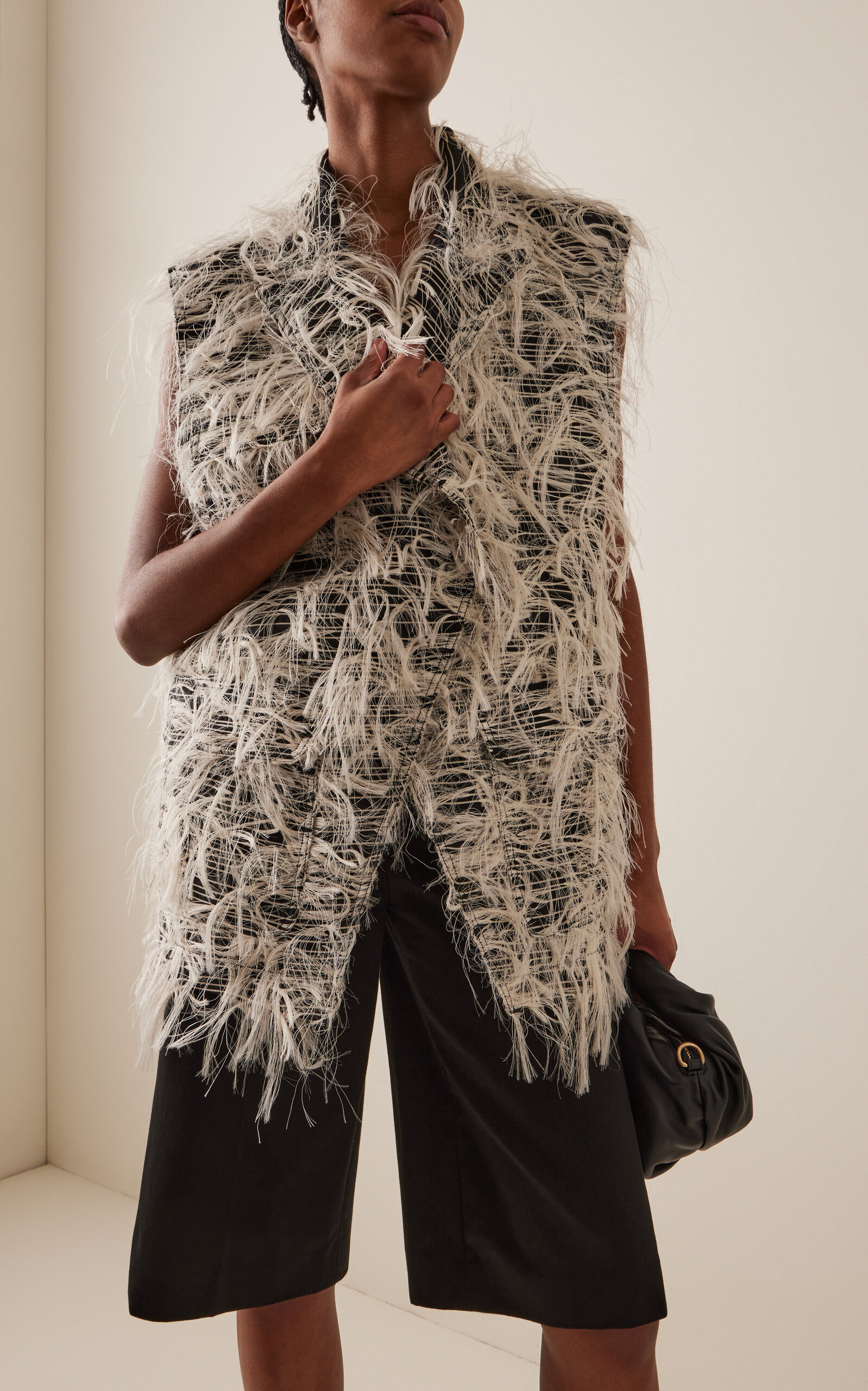 Vogatore Embroidered Silk Vest black/white - 2