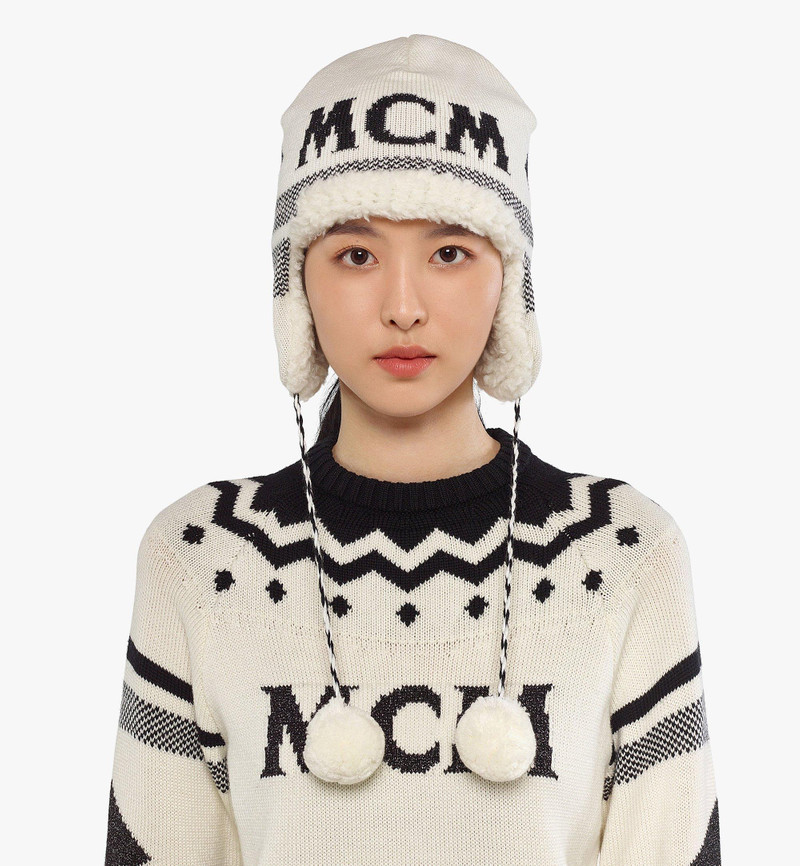 Reversible Shapka Hat in Après Ski Wool 4