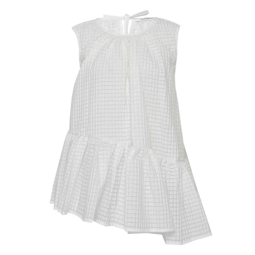 Sleeveless Top With Assymetric Hem - 1