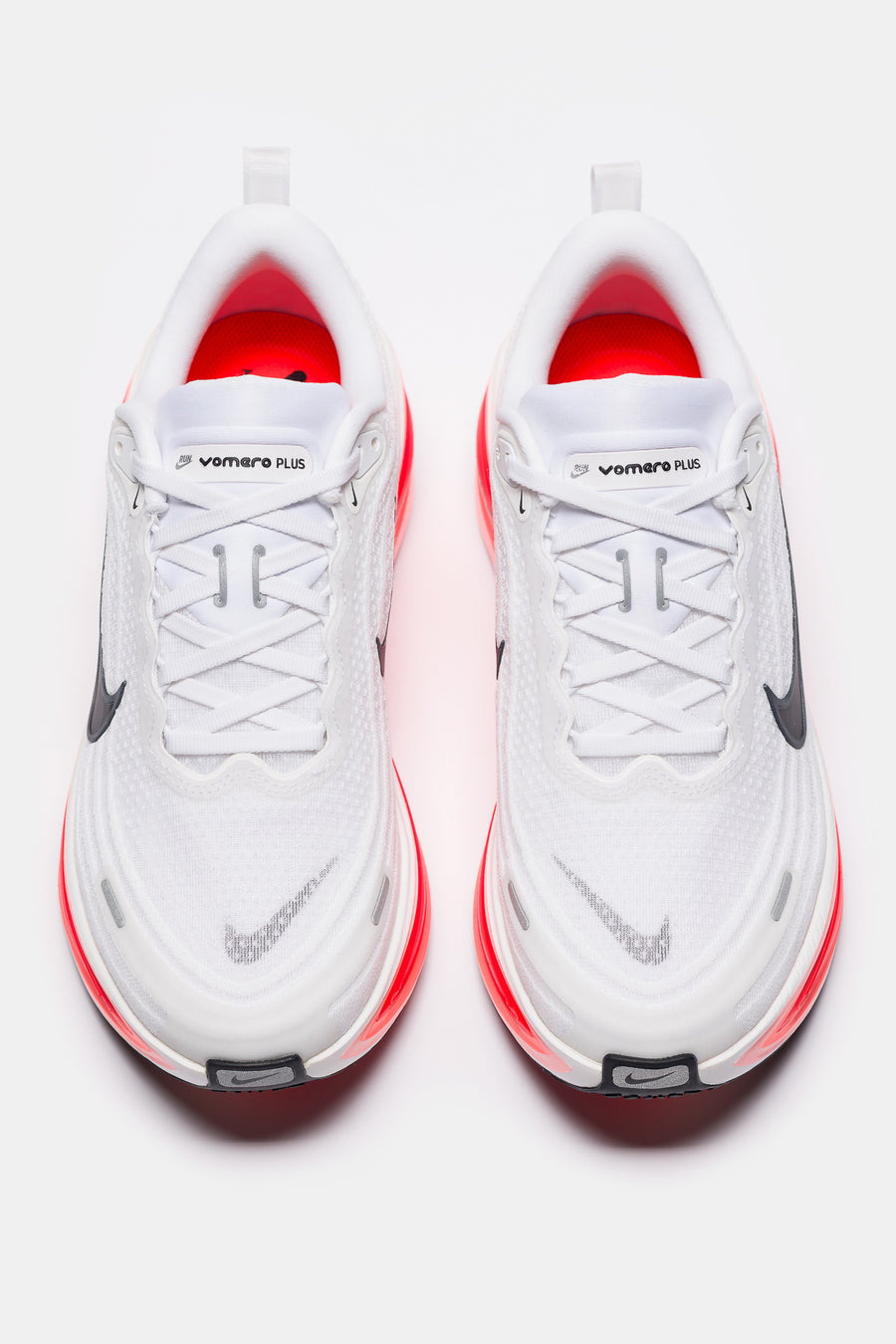 Vomero Plus Sneaker in White/Black/Bright Crimson - 4