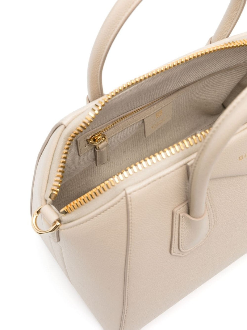 small Antigona leather bag 5