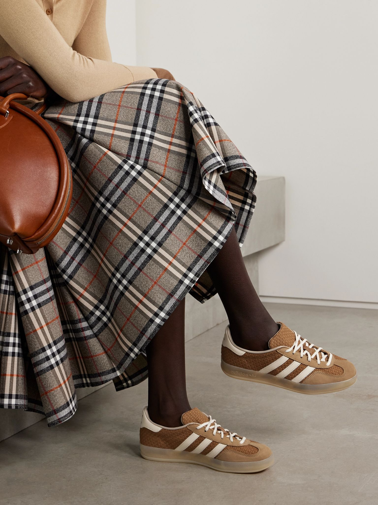Gazelle Indoor nubuck and leather-trimmed jacquard sneakers Camel - 2
