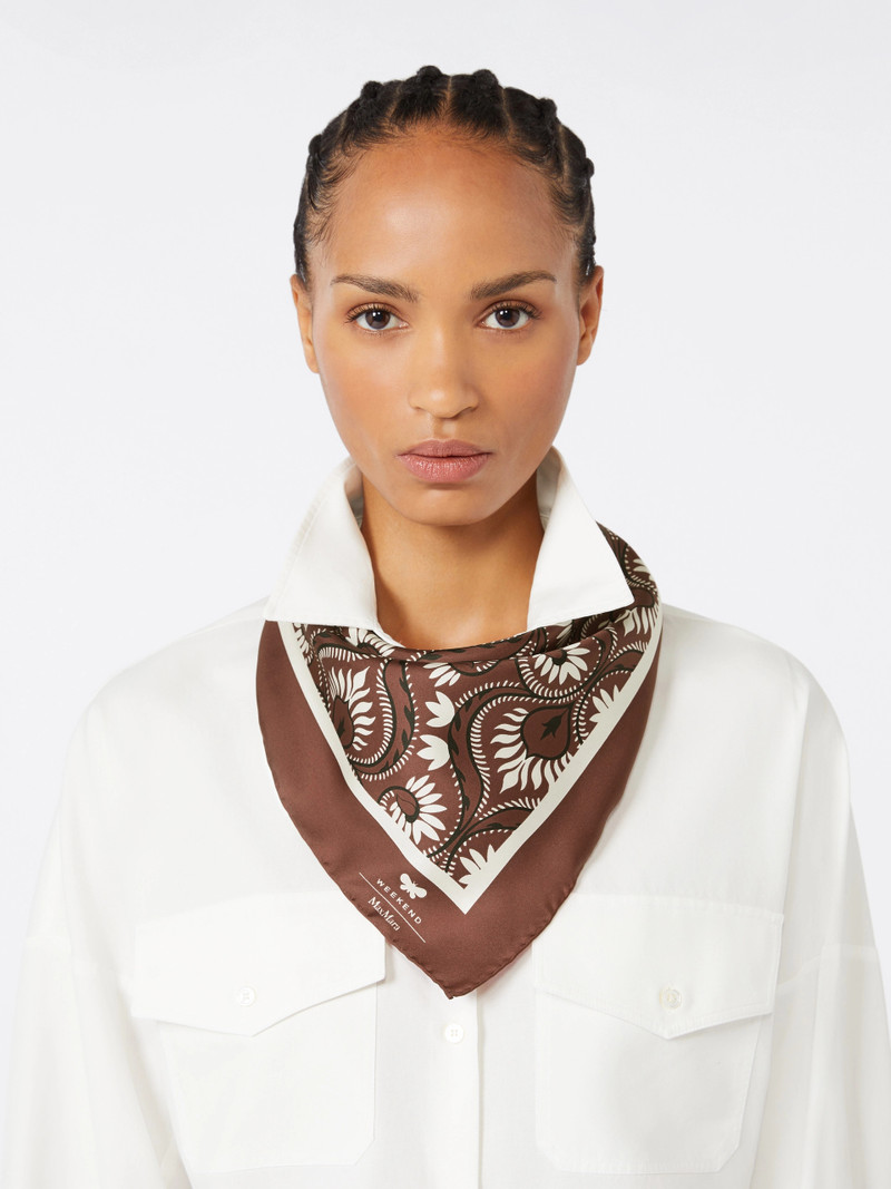 ONESTO Printed silk square foulard - CARAMEL 4