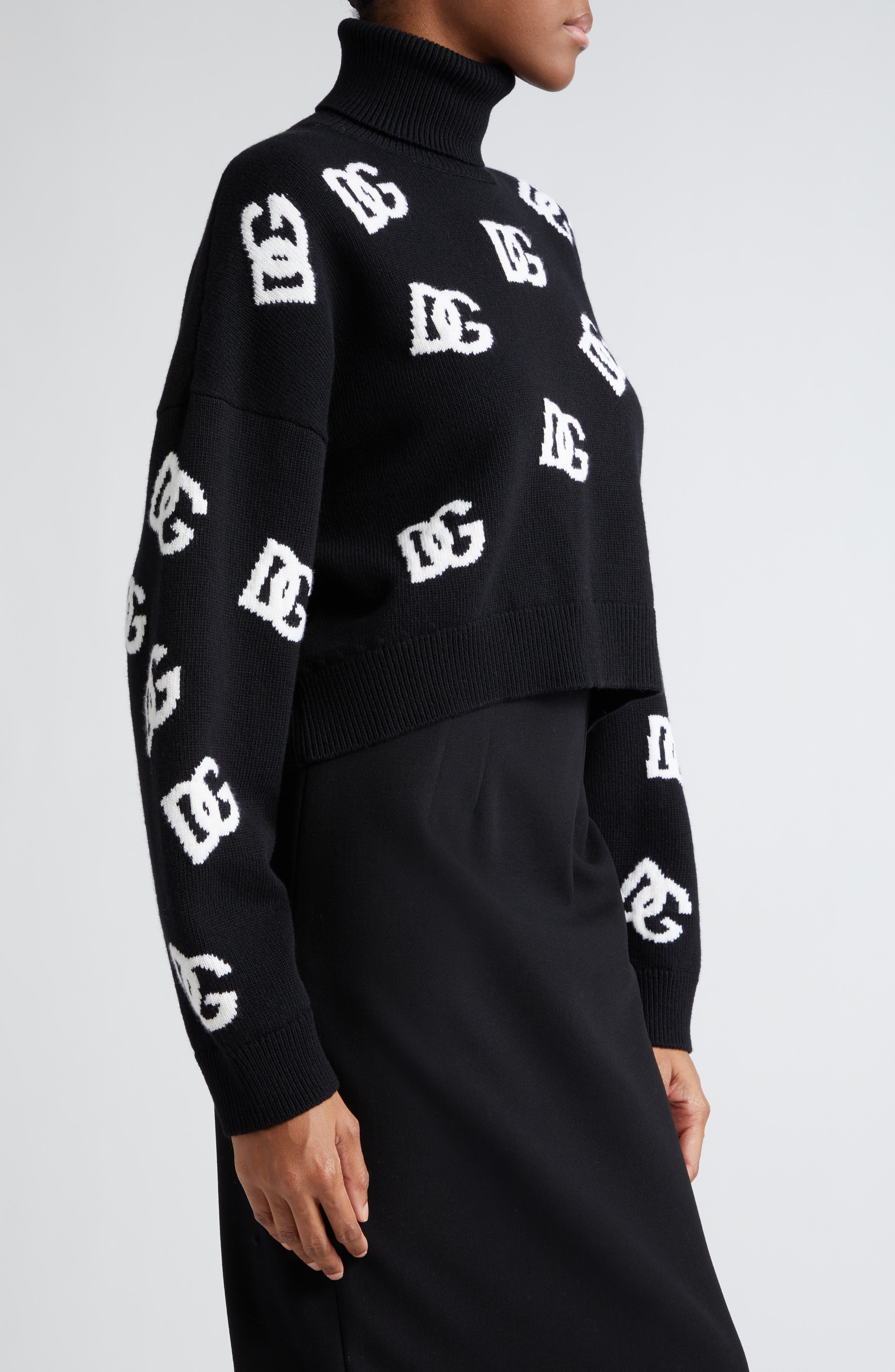 Dolce&Gabbana Logo Intarsia Crop Virgin Wool Turtleneck Sweater in Nero/Bianco at Nordstrom - 4