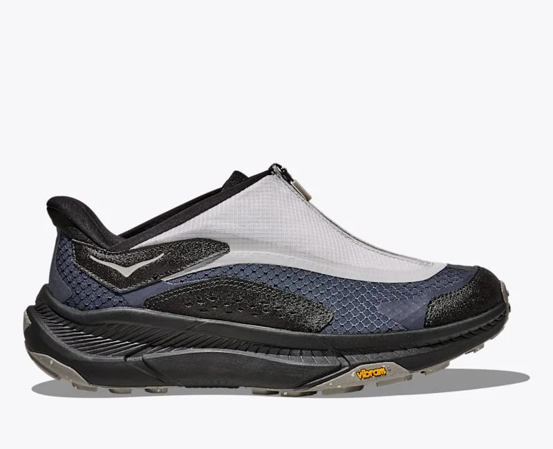 Project Transport Shoes in Black/Varsity Navy - 1