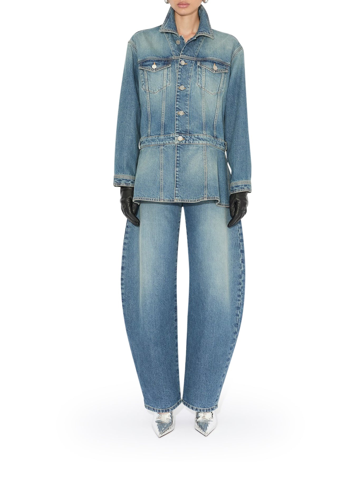 デニム・ジーパン ALAIA ROUND JEANS IN DELAVE DENIM ALAÏA High Waisted Round Jeans in Denim | ALAÏA US