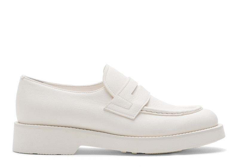 Lynton l
Deerskin Loafer Ivory 1