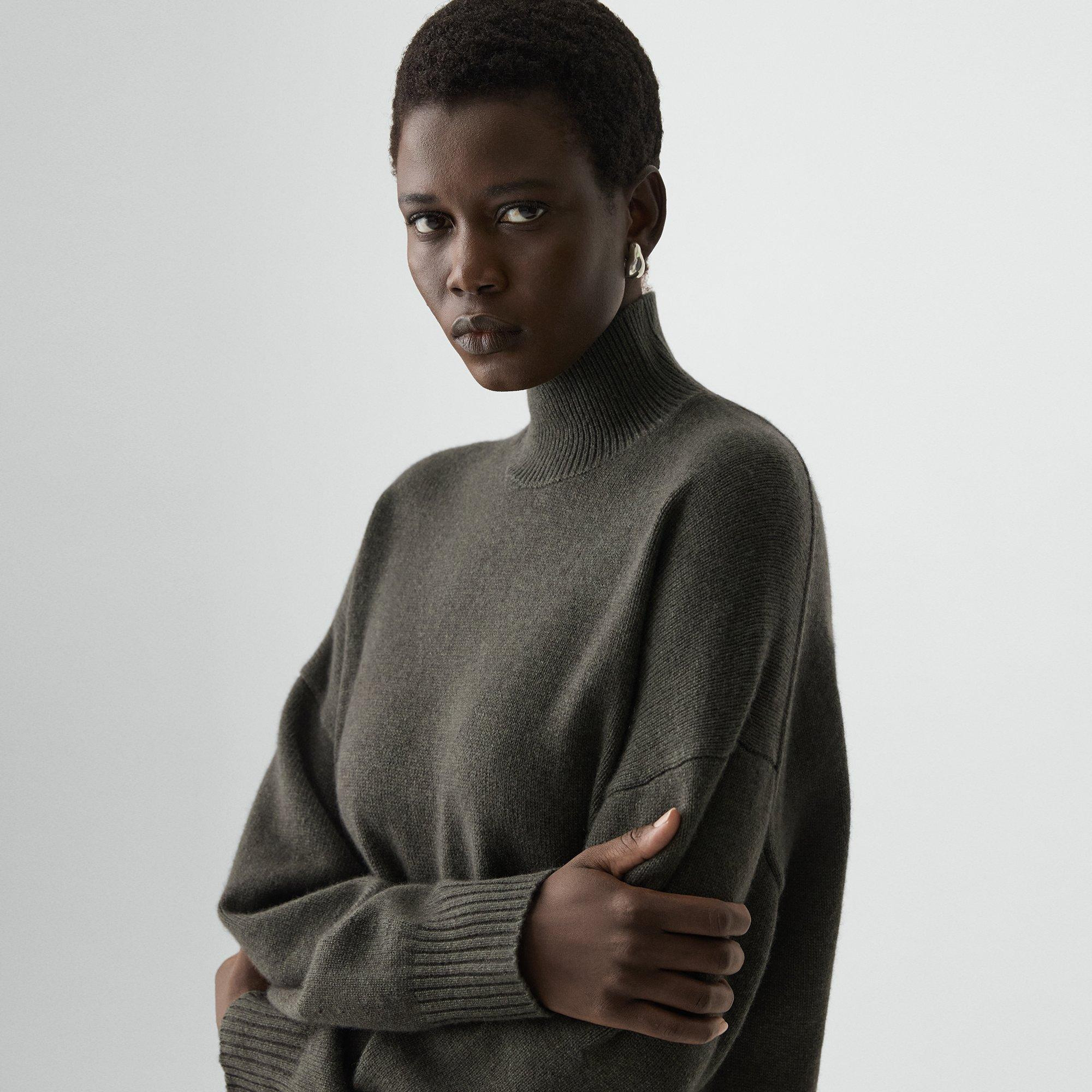 Cropped Turtleneck in Cashmere - 5