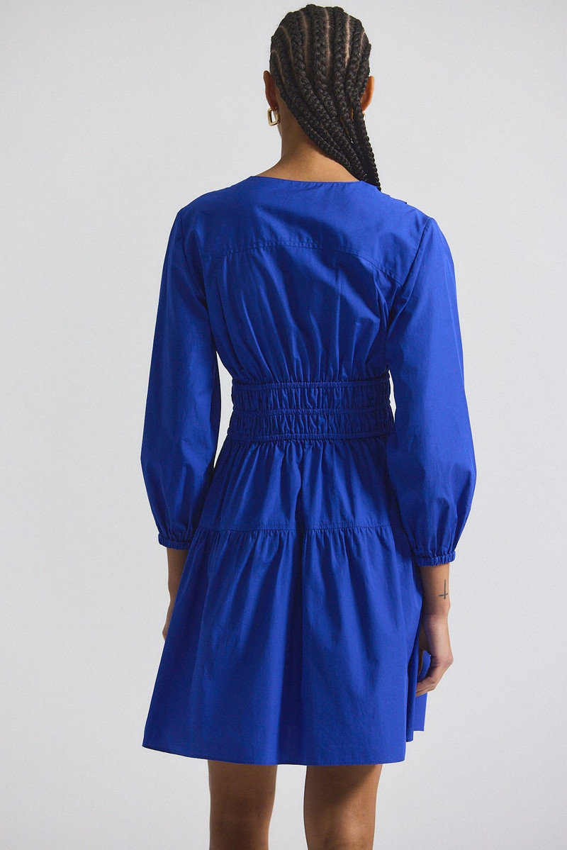 DEREK LAM 10 CROSBY EMMA V outlook