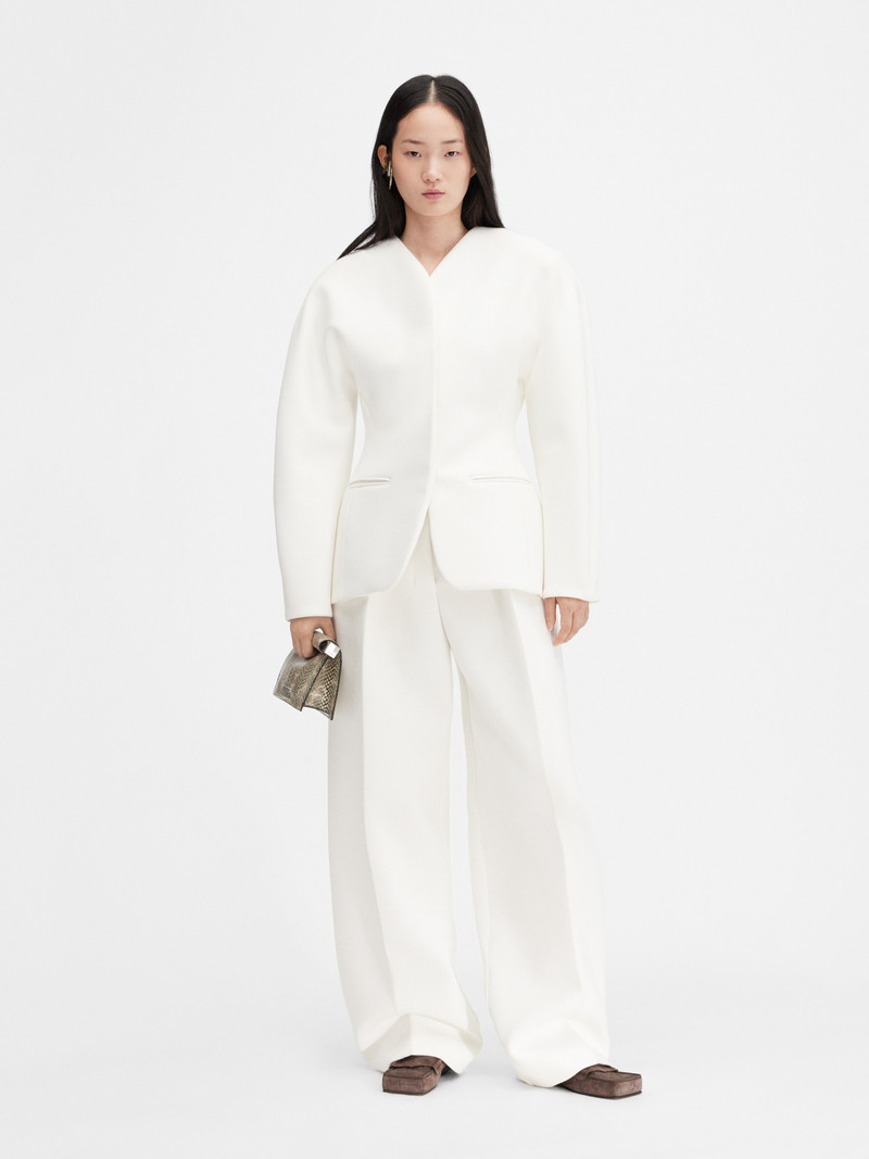 JACQUEMUS The Ovalo jacket outlook
