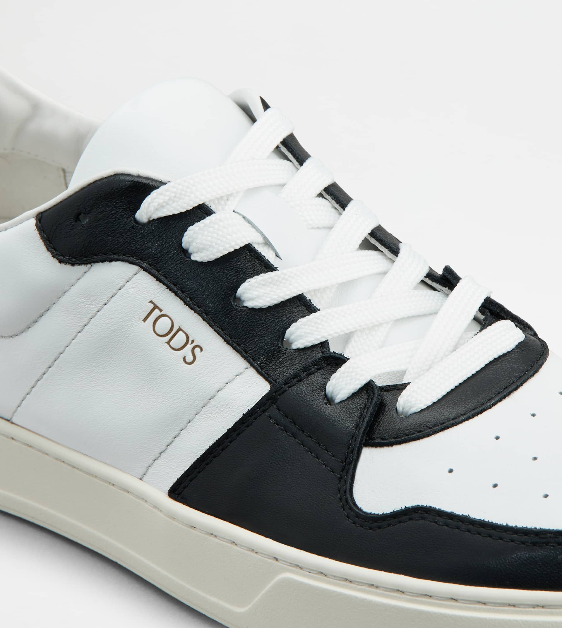 SNEAKERS IN LEATHER - WHITE, BLACK - 5