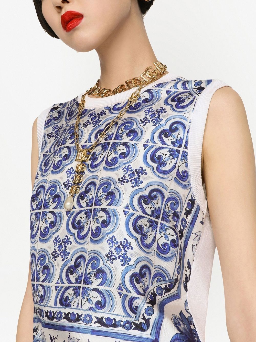 Majolica-print sleeveless knitted top - 5