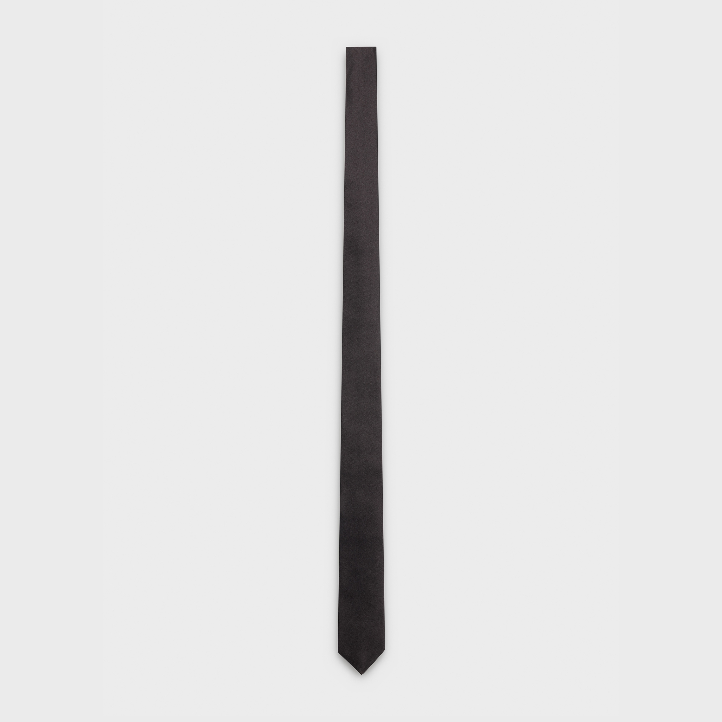 Pointed tip tie in matte satin - 1