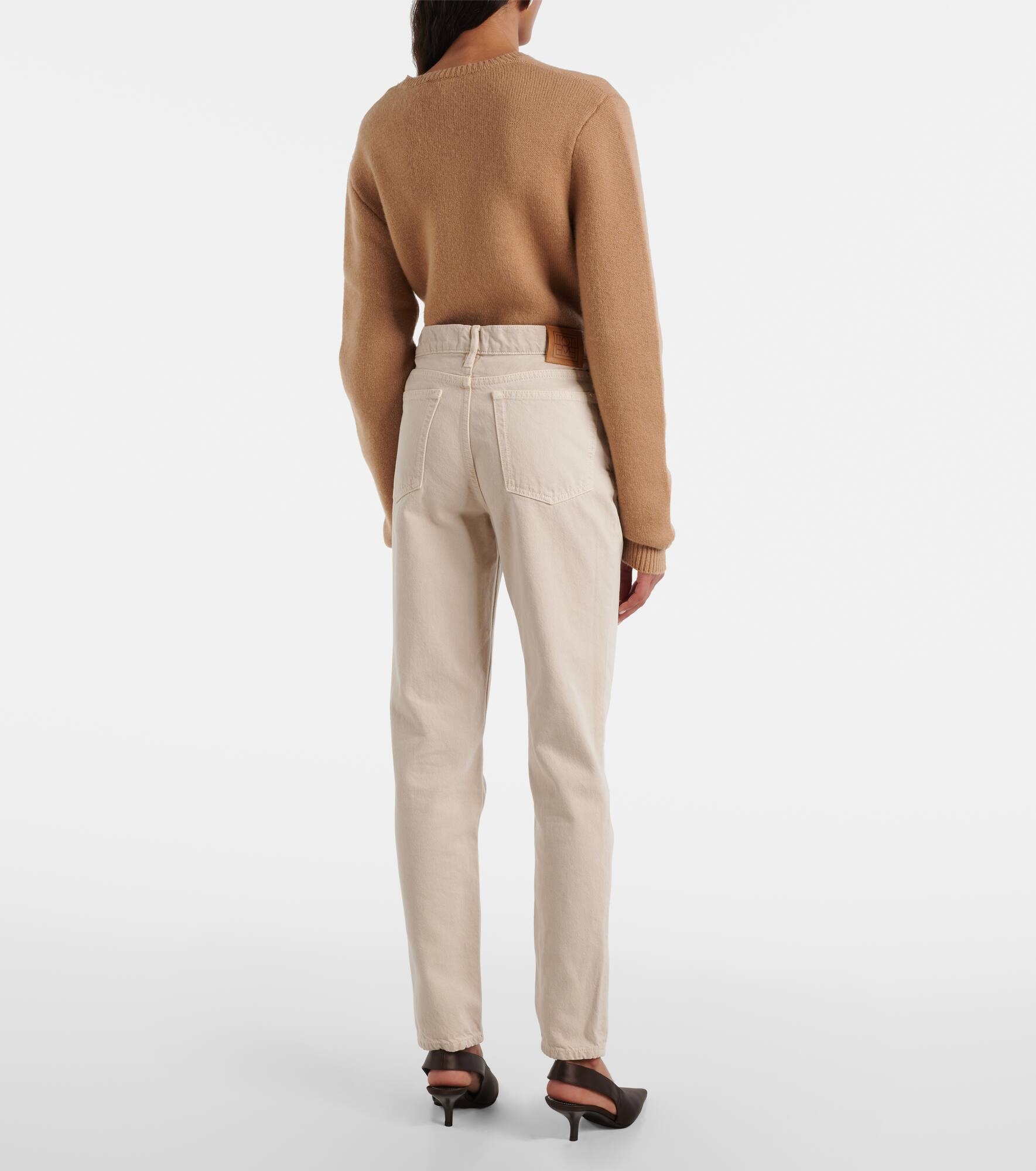 Low-rise tapered jeans - 3