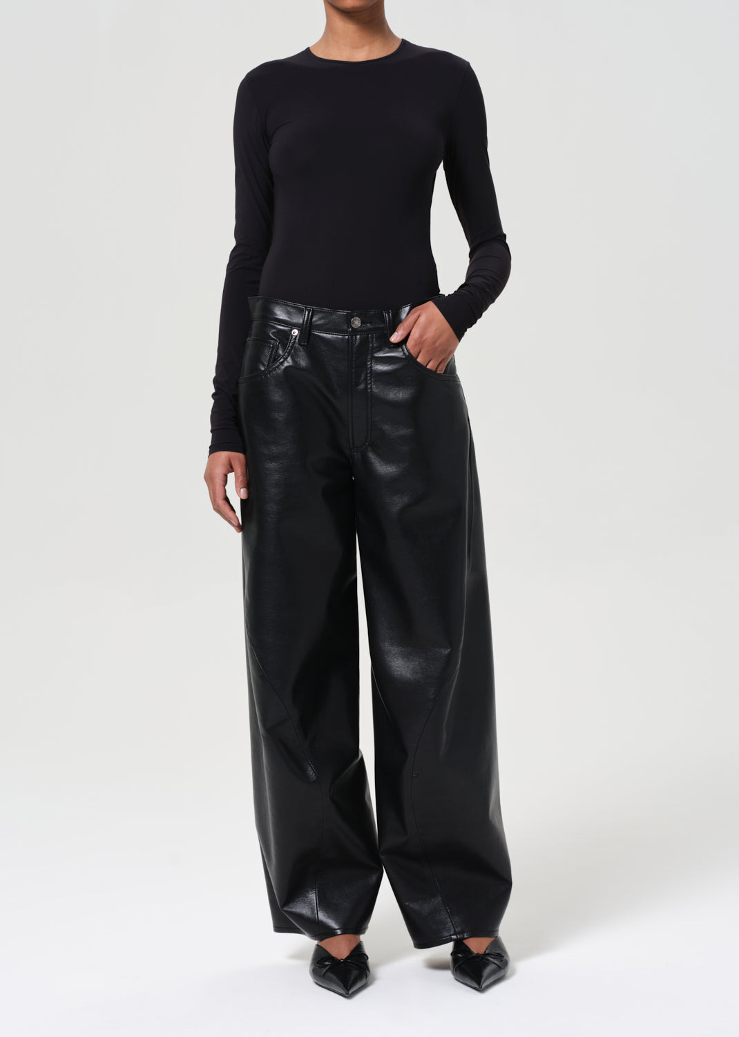 TWIST JEAN (RECYCLED LEATHER) IN DETOX - 2