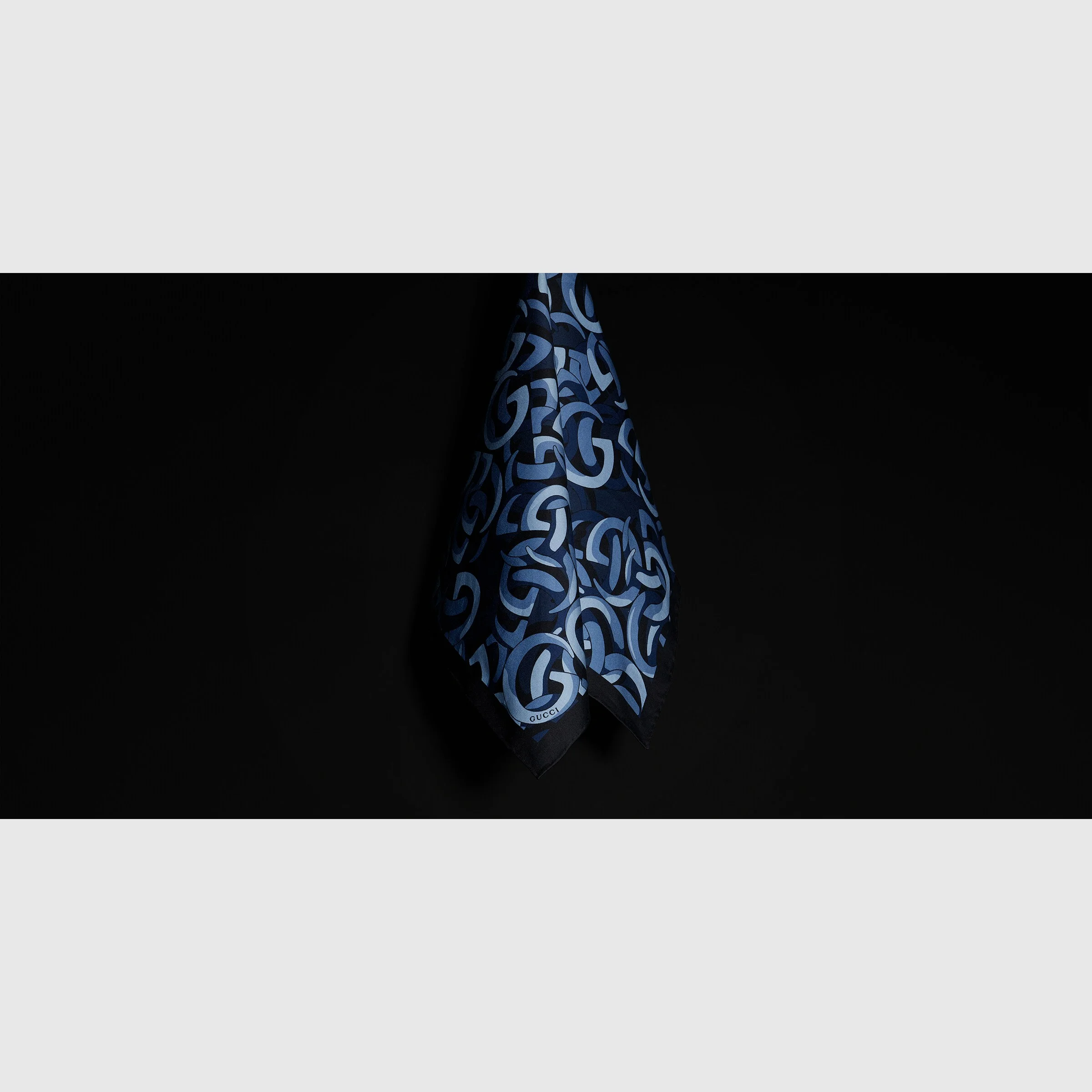 Printed silk pocket square - 1