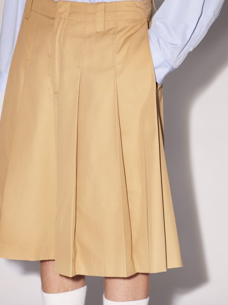 Pleated Short Pants 6