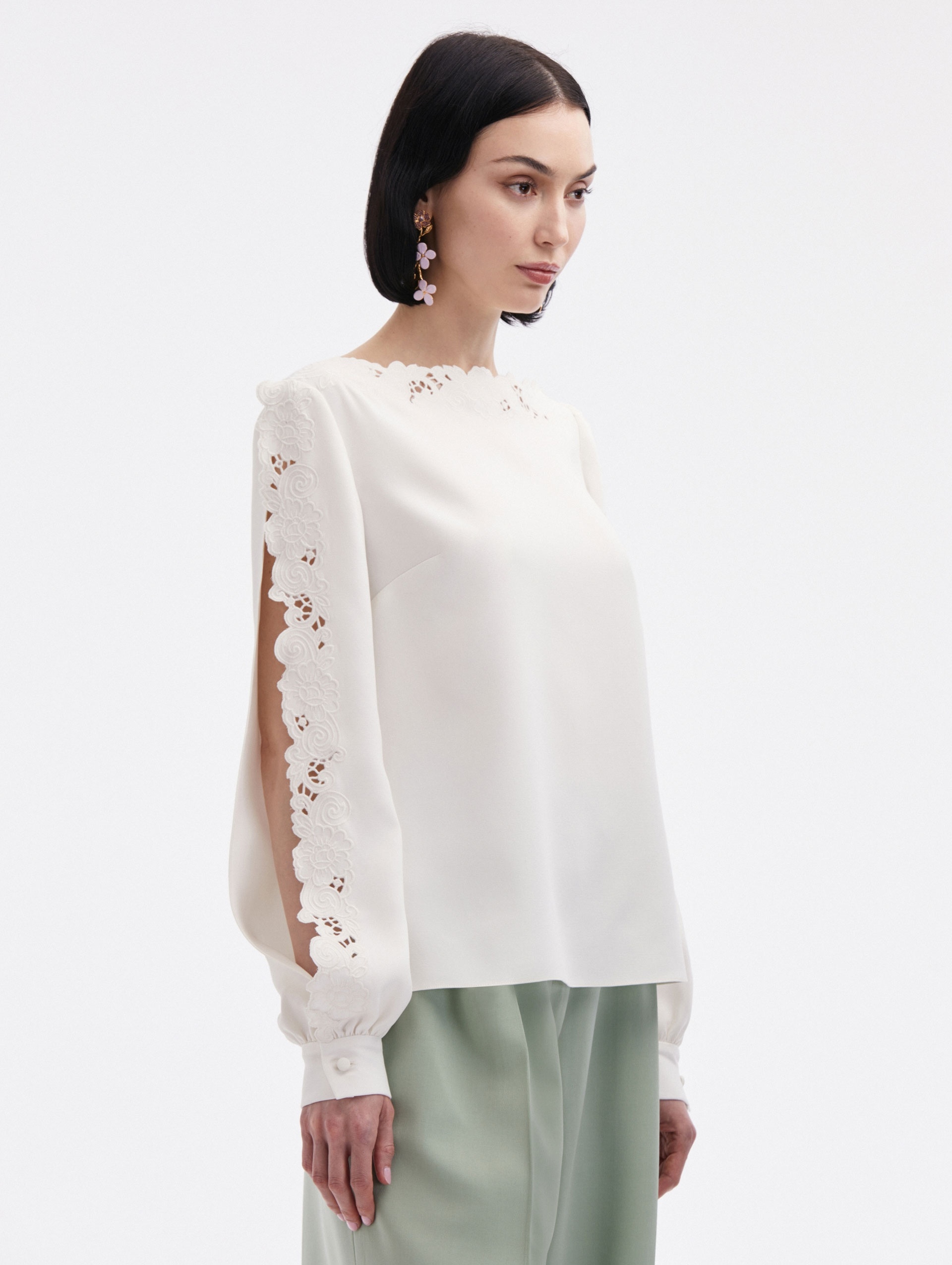 THREADWORK EMBROIDERED BLOUSE - 4