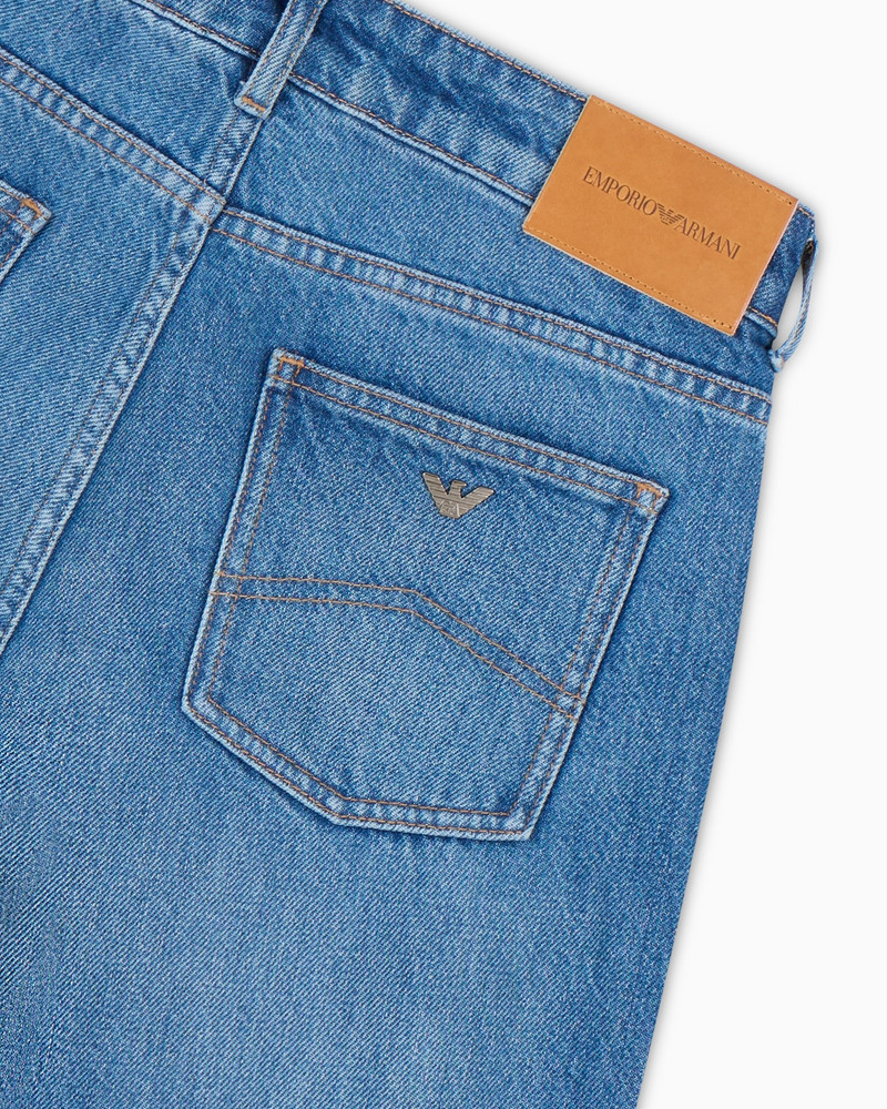 J9D mid-rise jeans with a flared hem in vintage-look denim 5