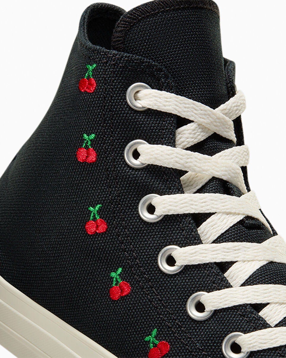 Chuck Taylor All Star Cherries - 9