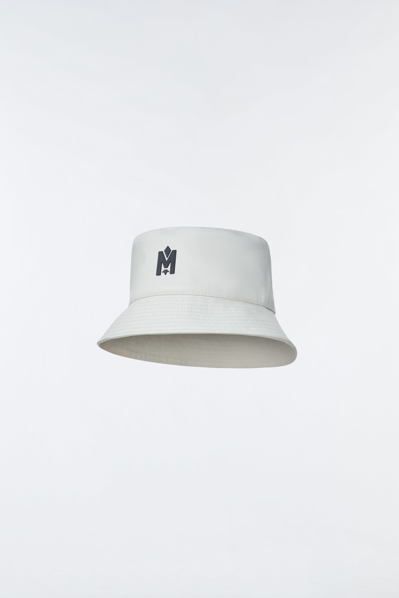 BENNET Leather bucket hat with metal logo 1