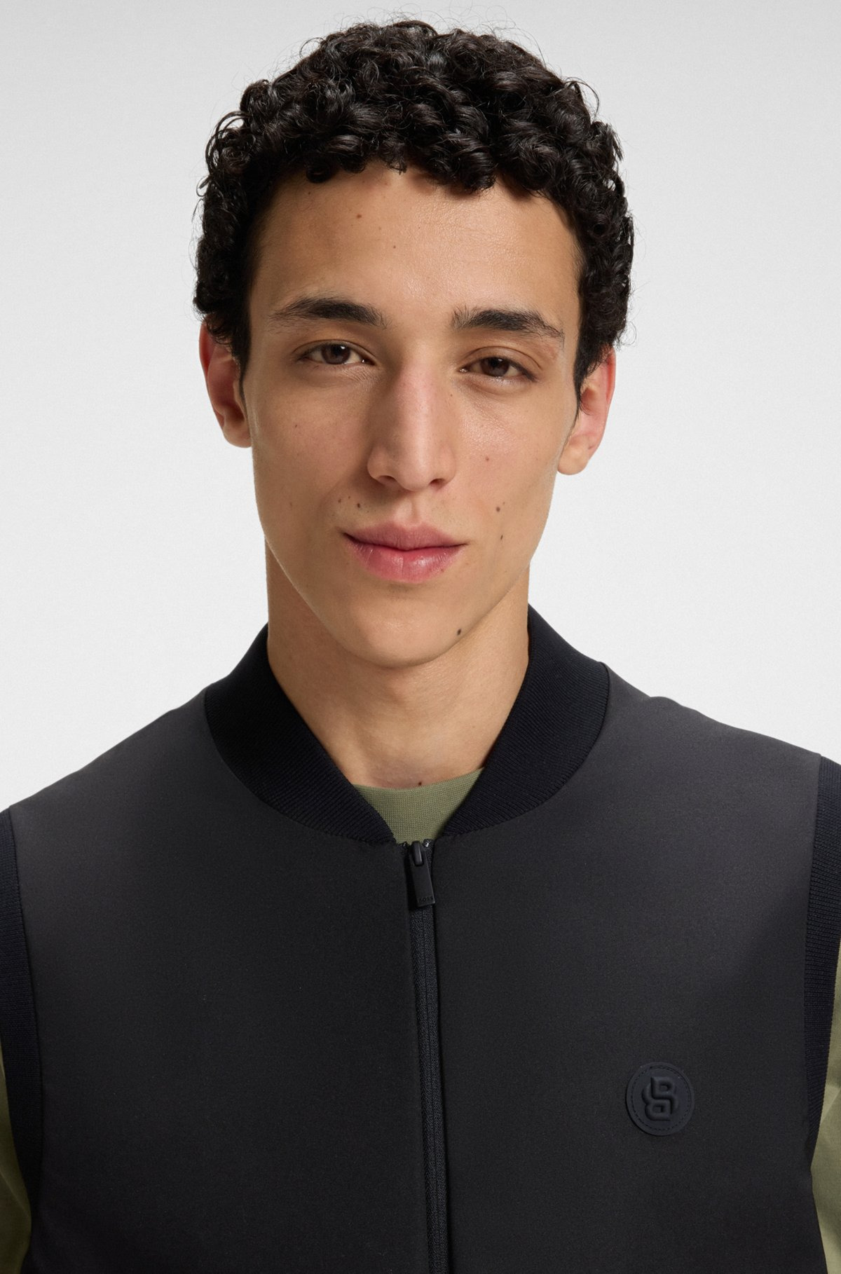 REGULAR-FIT GILET WITH WEATHER PROTECTION - 3