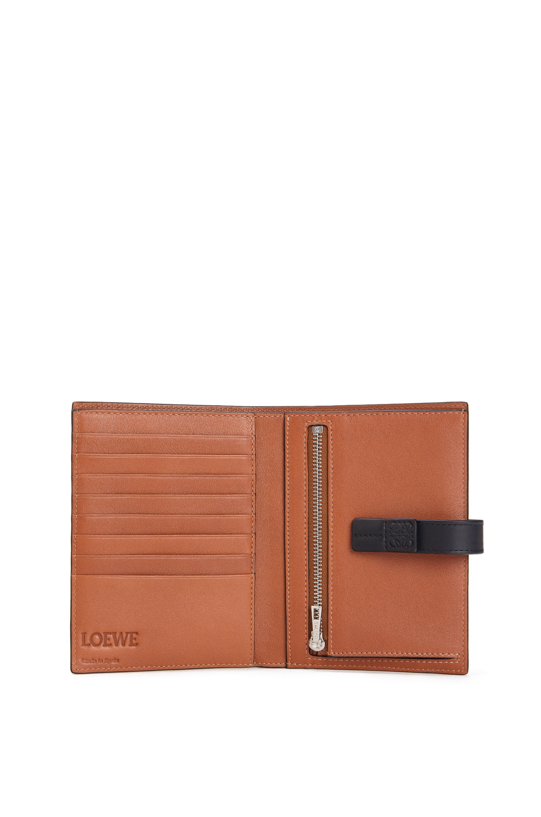 Medium Vertical Wallet in soft grained calfskin - 4