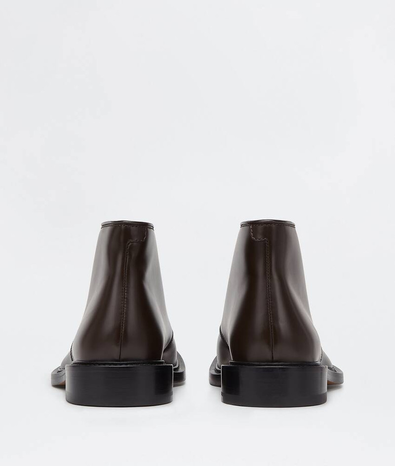 Bottega Veneta level outlook