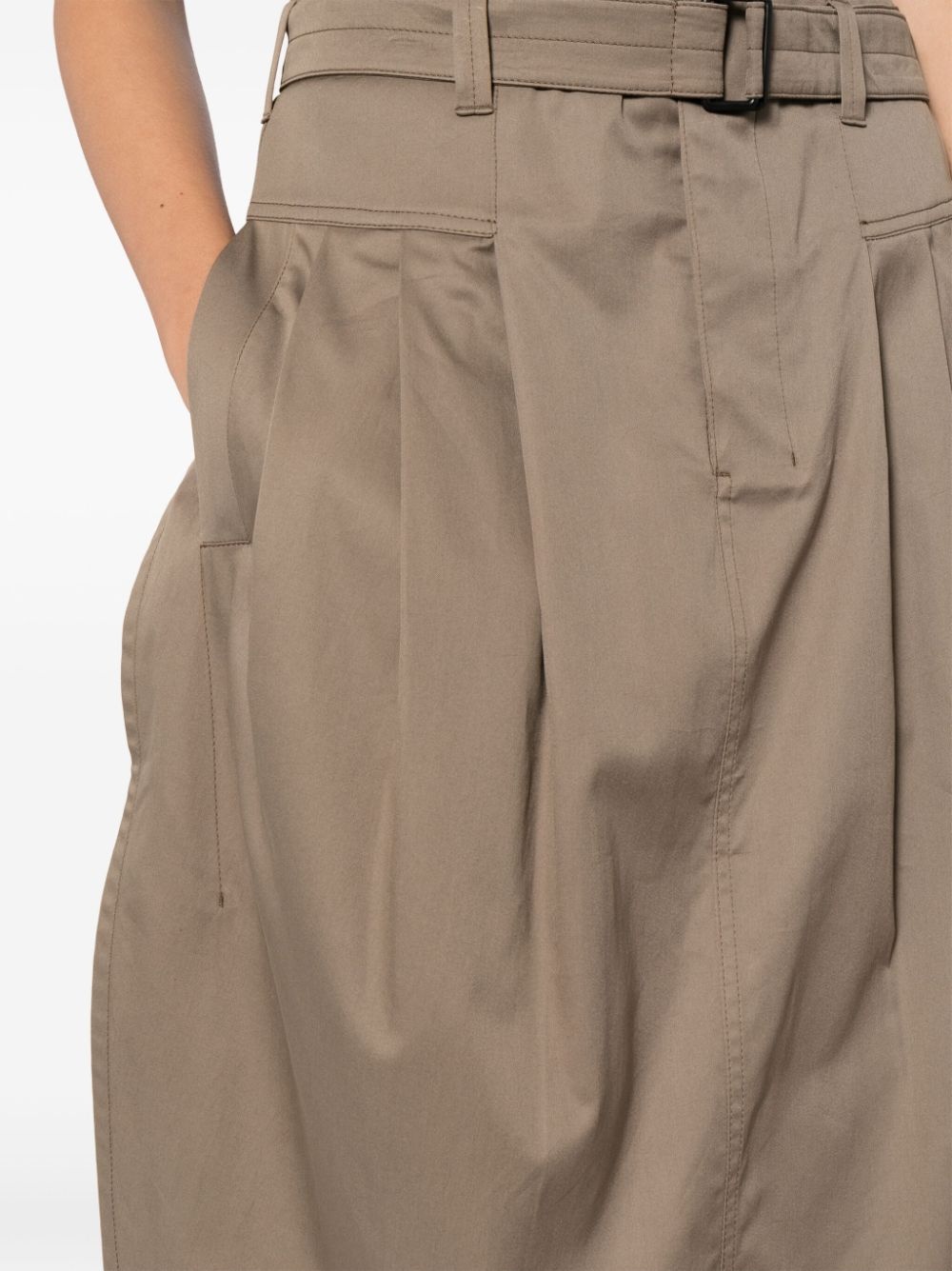 belted-waist pleated midi skirt - 5