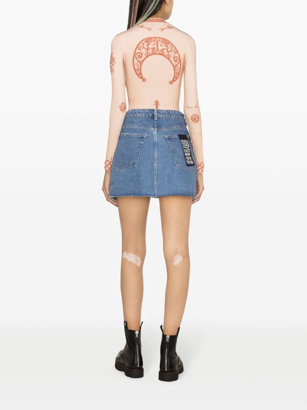 logo-tag asymmetric denim miniskirt - 4