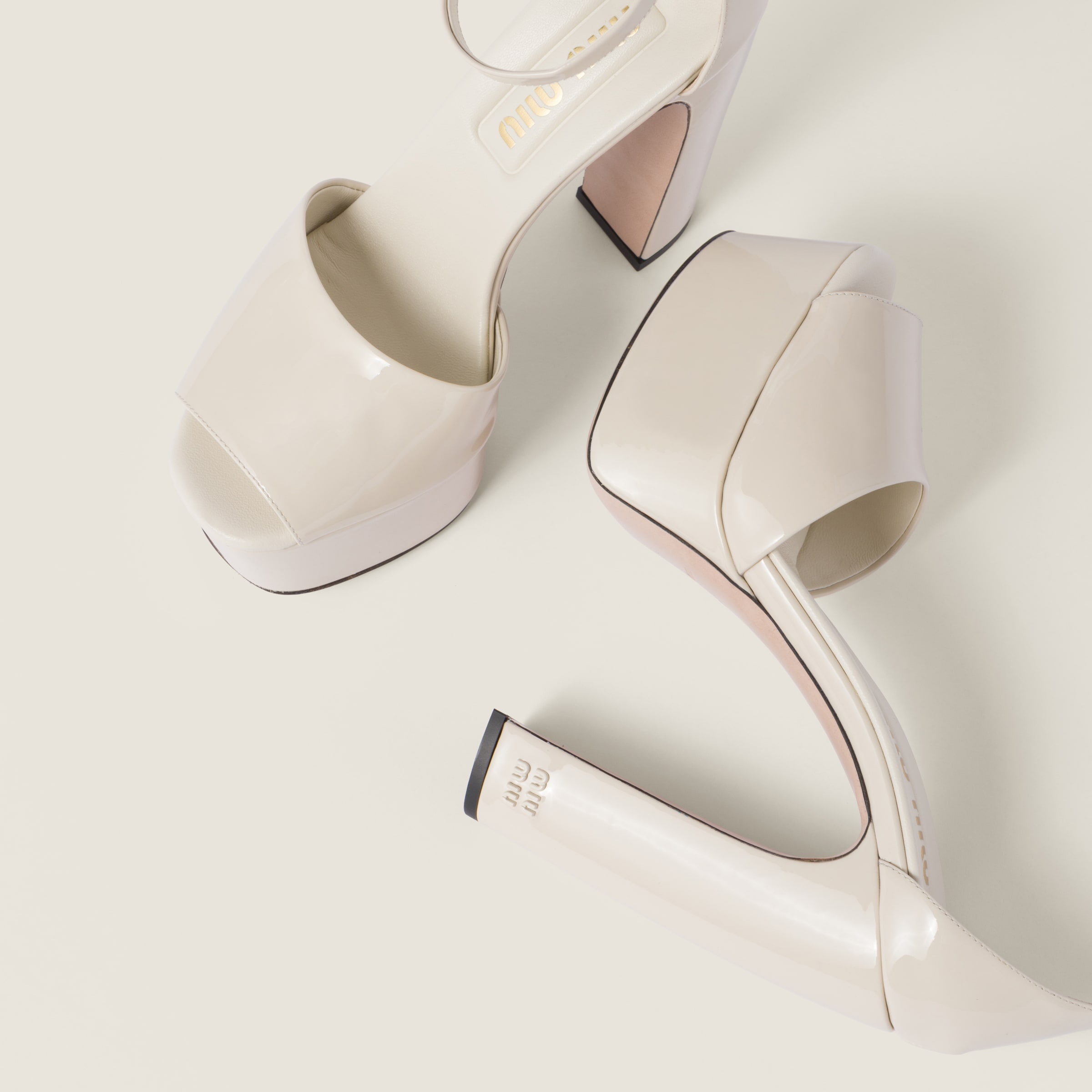 Patent leather platform sandals - 4