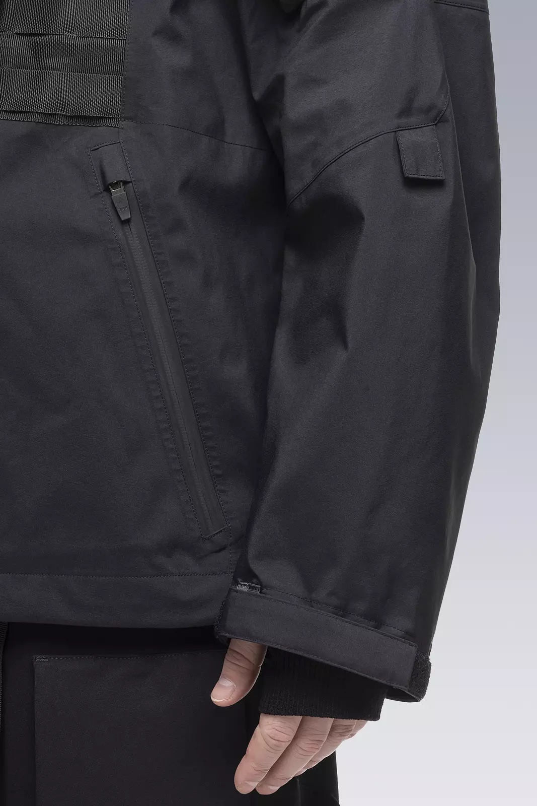 J1WTS-GT 3L Gore-Tex Pro Interops Jacket RAF Green/Black - 24