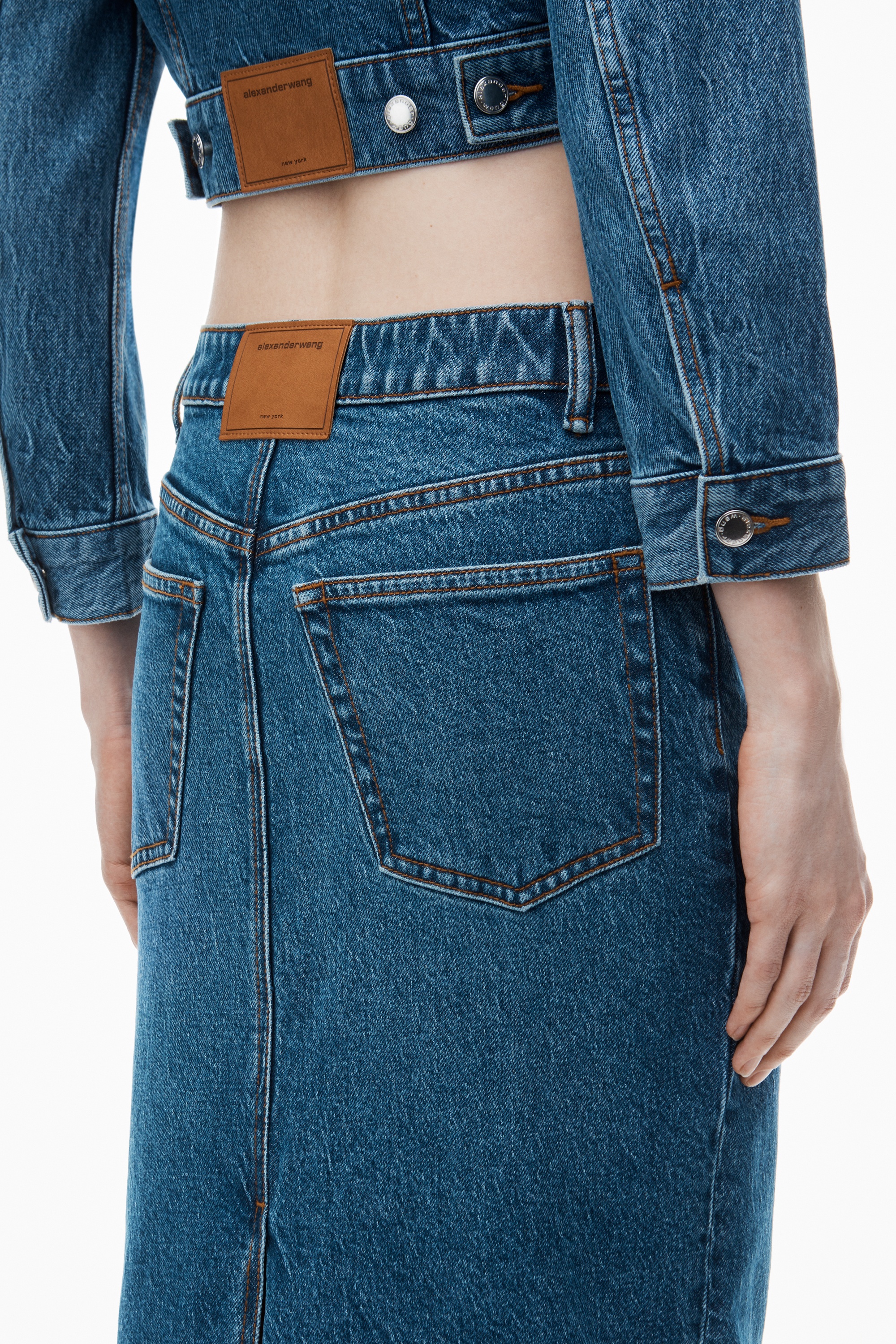 Midi Skirt in Comfort Stretch Denim - 5
