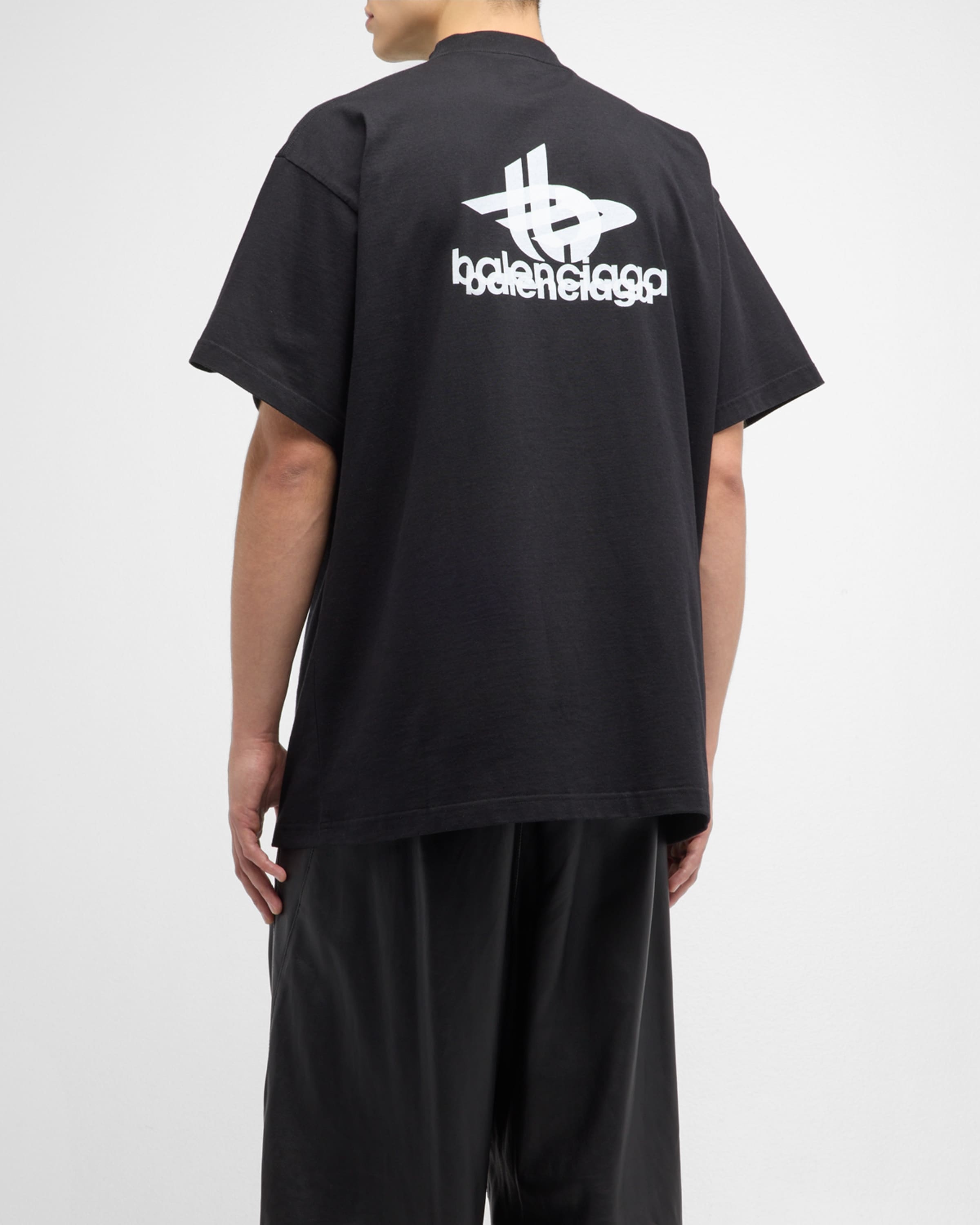 ★送料関税込★Balenciaga 'Uniform' oversize t-shirt Balenciaga Large Fit T-Shirt in Black - ShopStyle