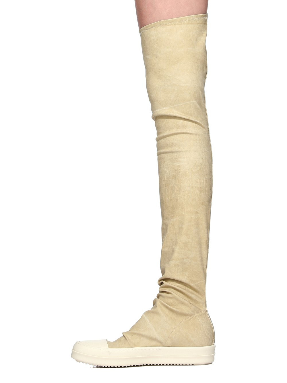 BOOTS - 3