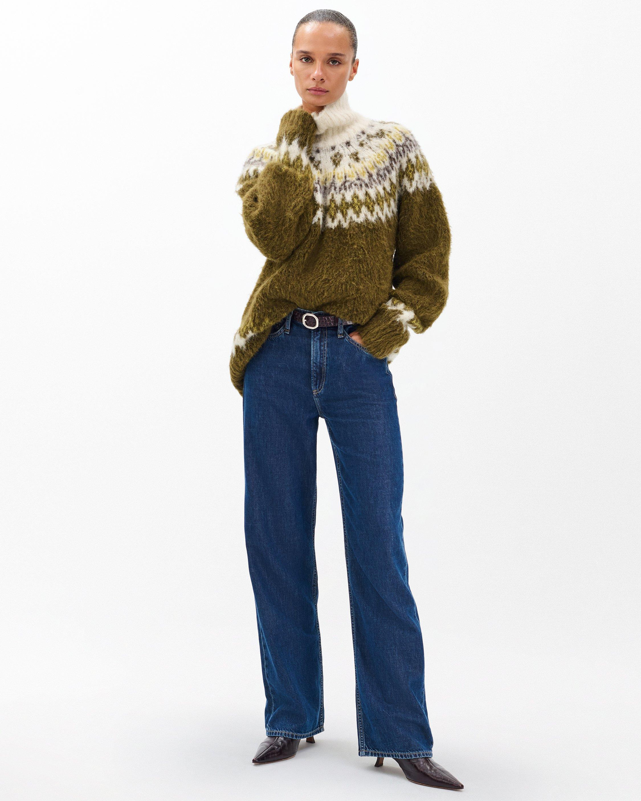 Logan Wide-Leg Jeans
Featherweight in Wellbrook - 2