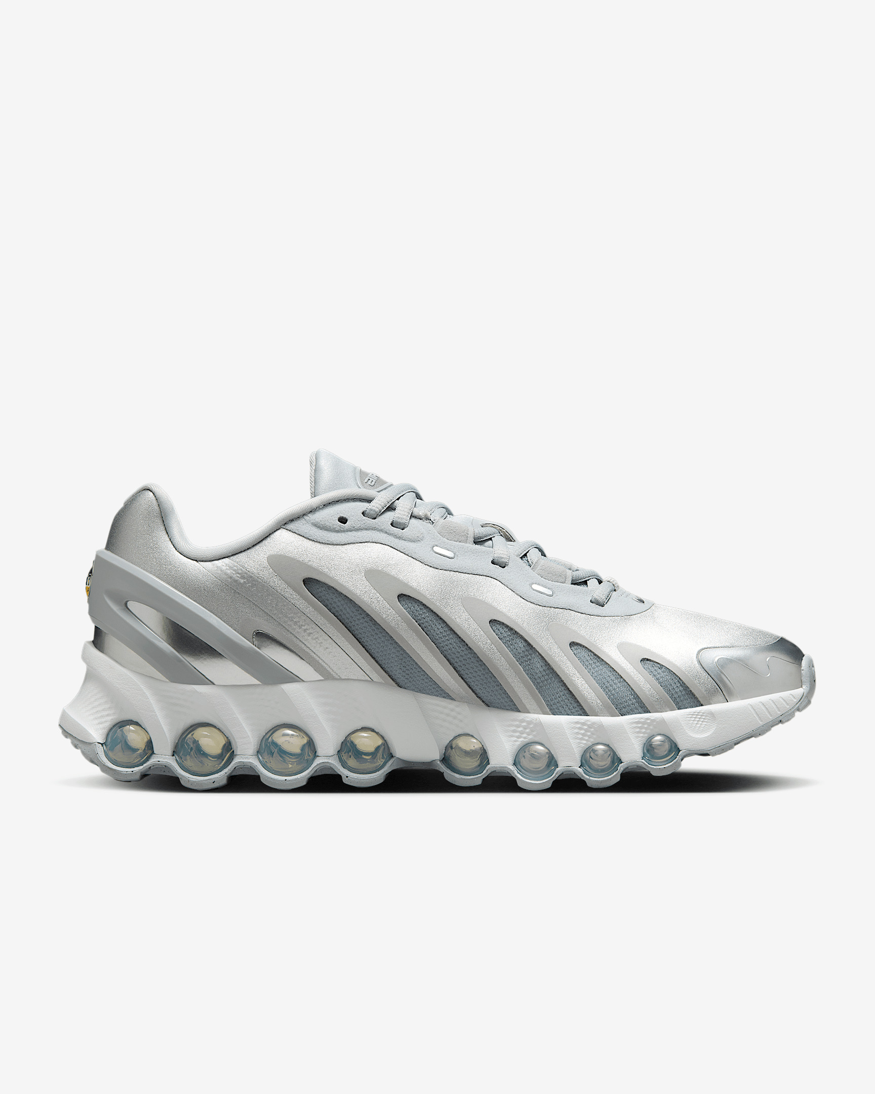Nike Air Max Dn8 Women's Shoes - 3