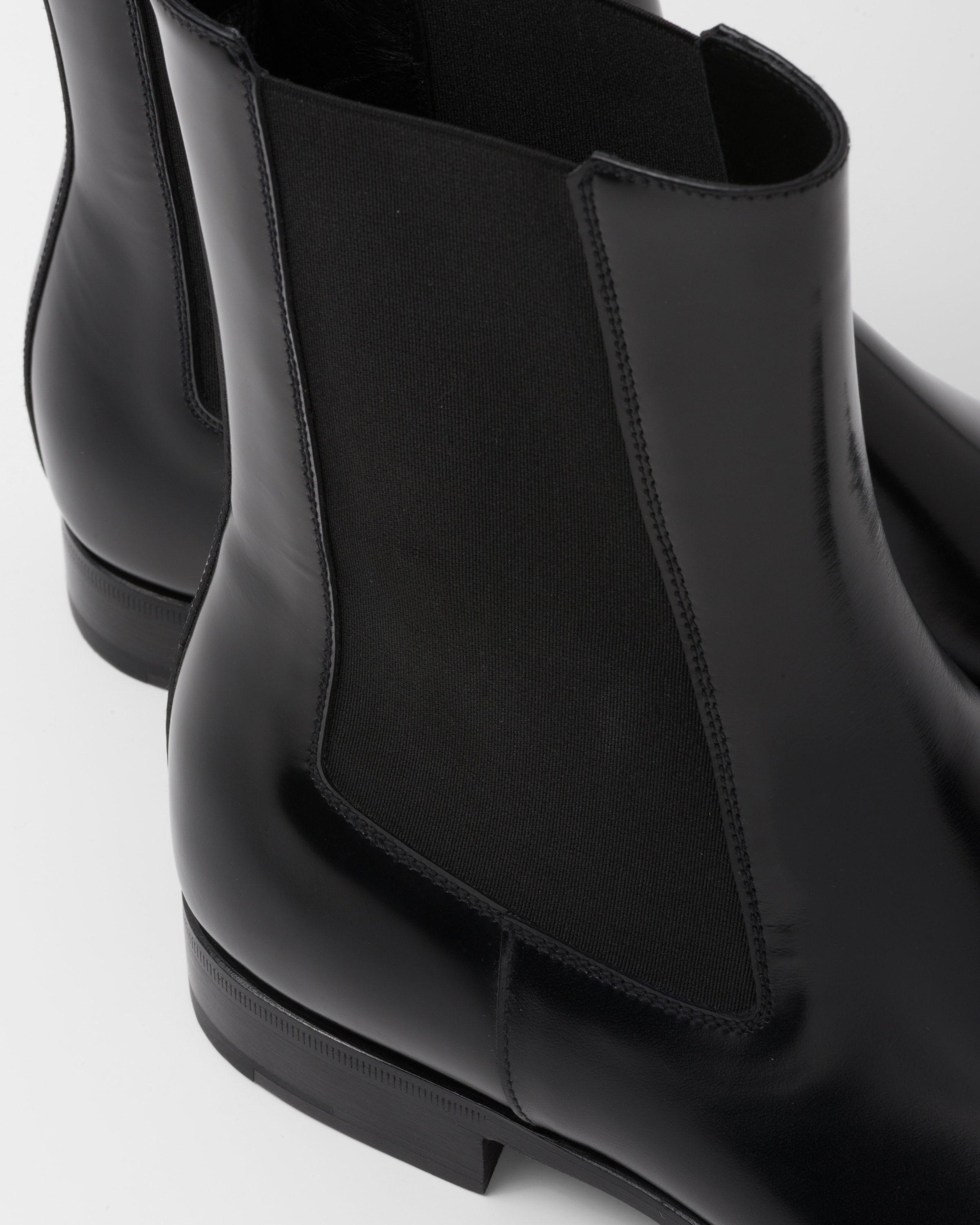 Brushed leather Chelsea boots - 7