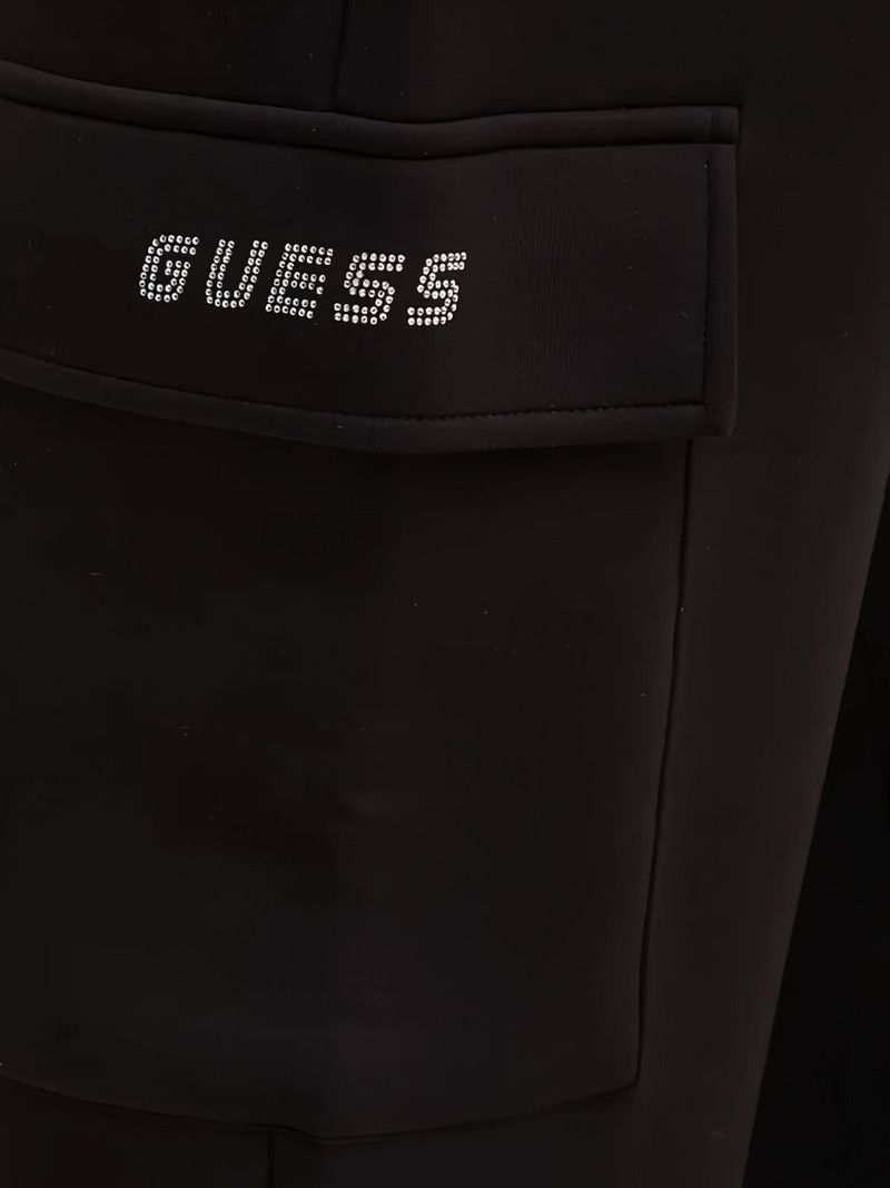 cargo-pocket trousers 5