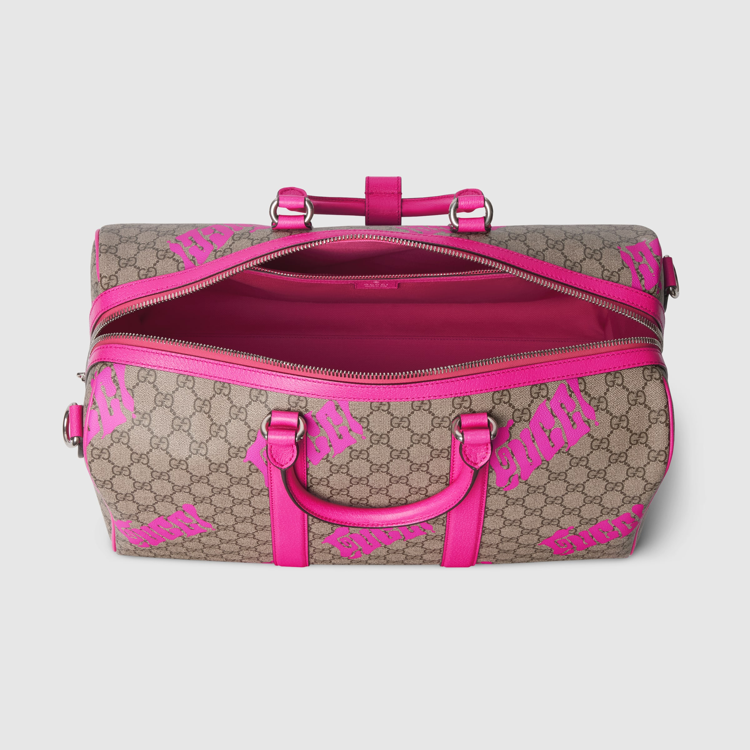 Medium duffle bag with print - 10