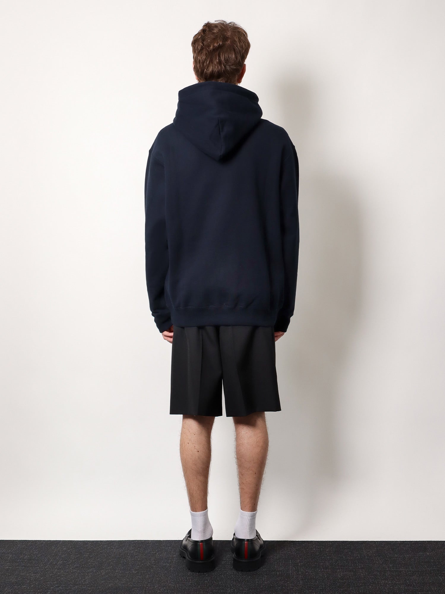 パーカー・フーディ Cotton sweatshirt with gucci embroidery on the front Embroidered cotton jersey sweatshirt in black and lime green