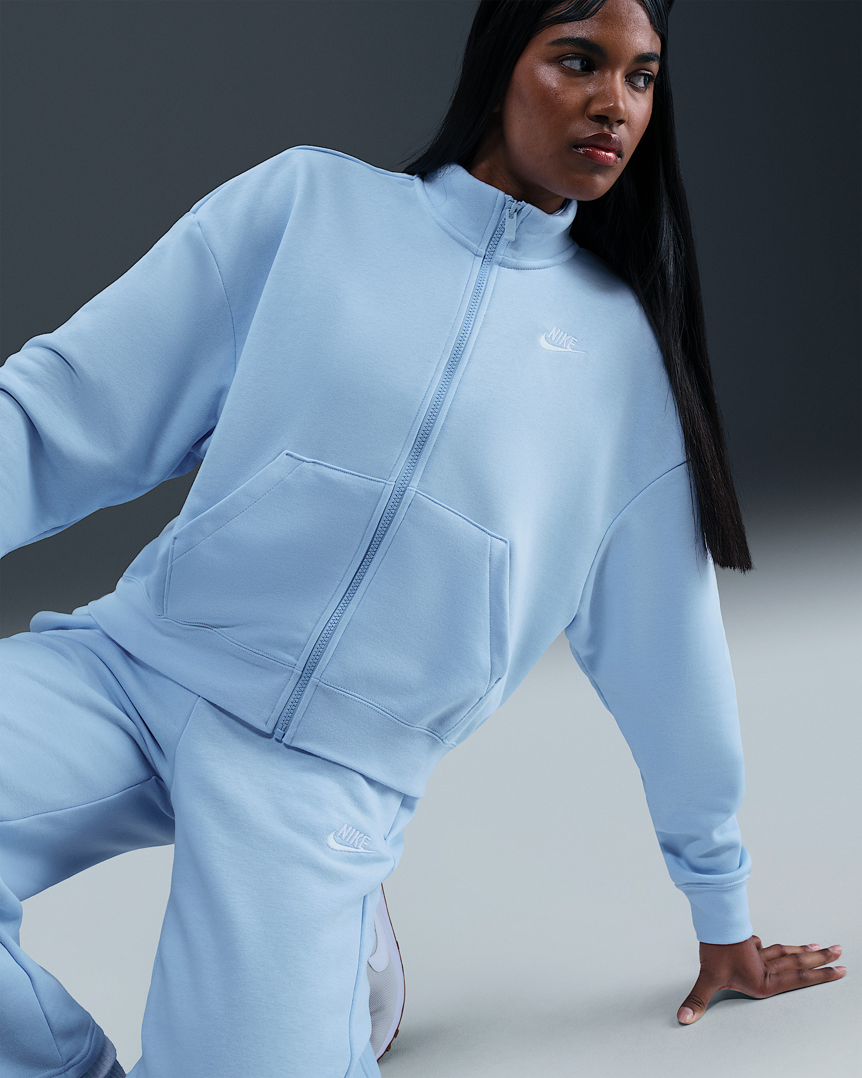 Nike Sportswear Club Fleece Women's Loose Track Jacket - 3